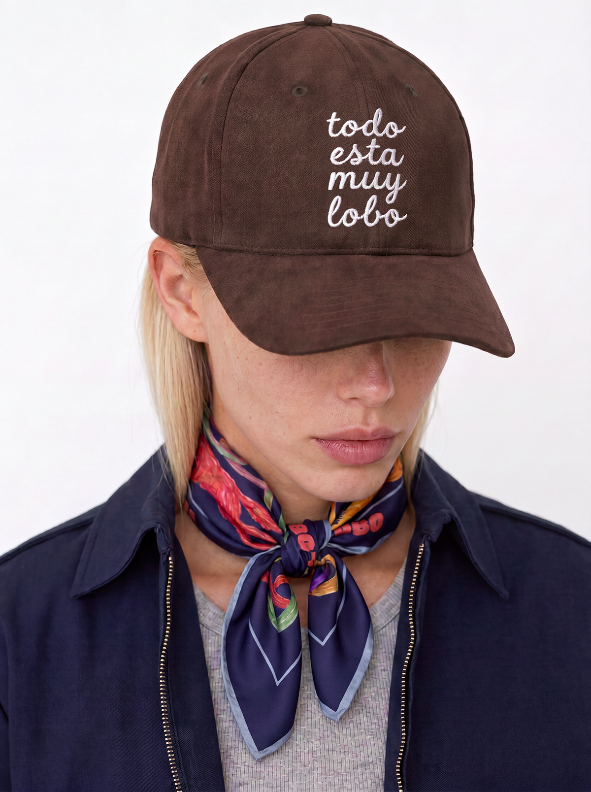 Gorra Todo Esta Muy Lobo